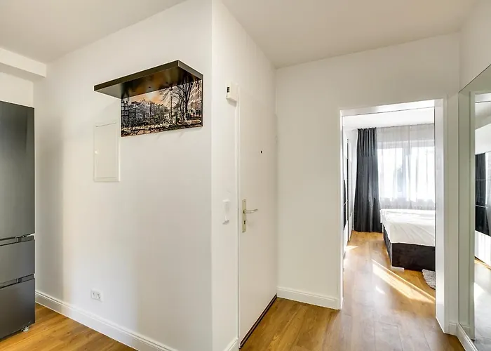 George * Дюссельдорф