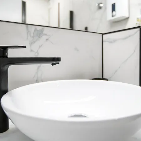 George * Дюссельдорф