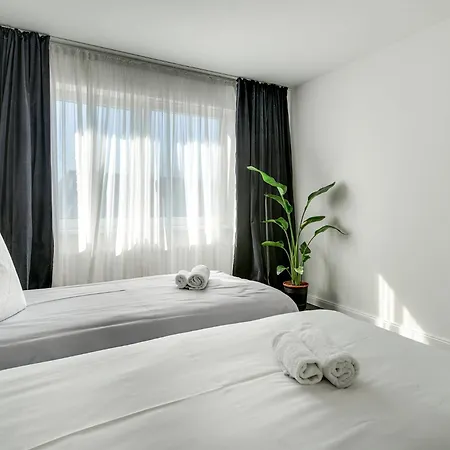 George Apartment *