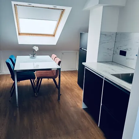 Апартаменты George *