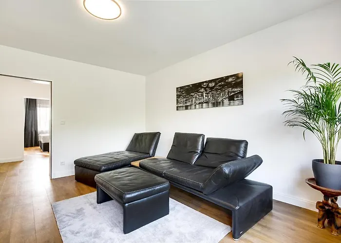 George * 杜塞尔多夫